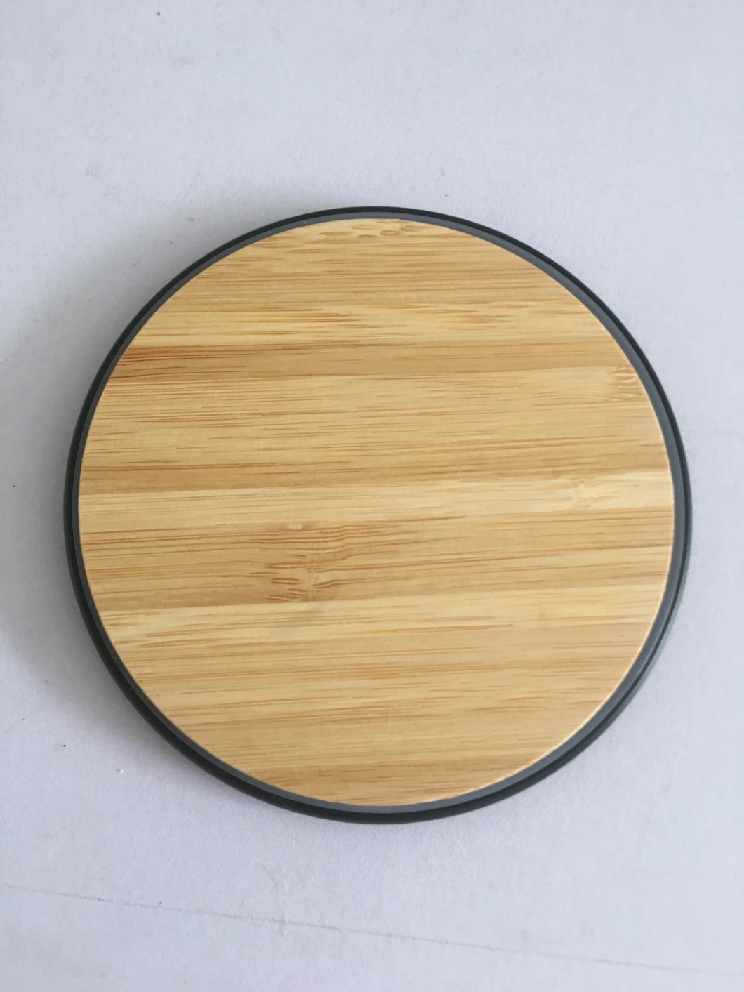 2023 Hot Selling 5W 7.5W 10W 15W Bamboo Wireless Charger for Smart Phone and Airpods Fast Wireless Charger Pad